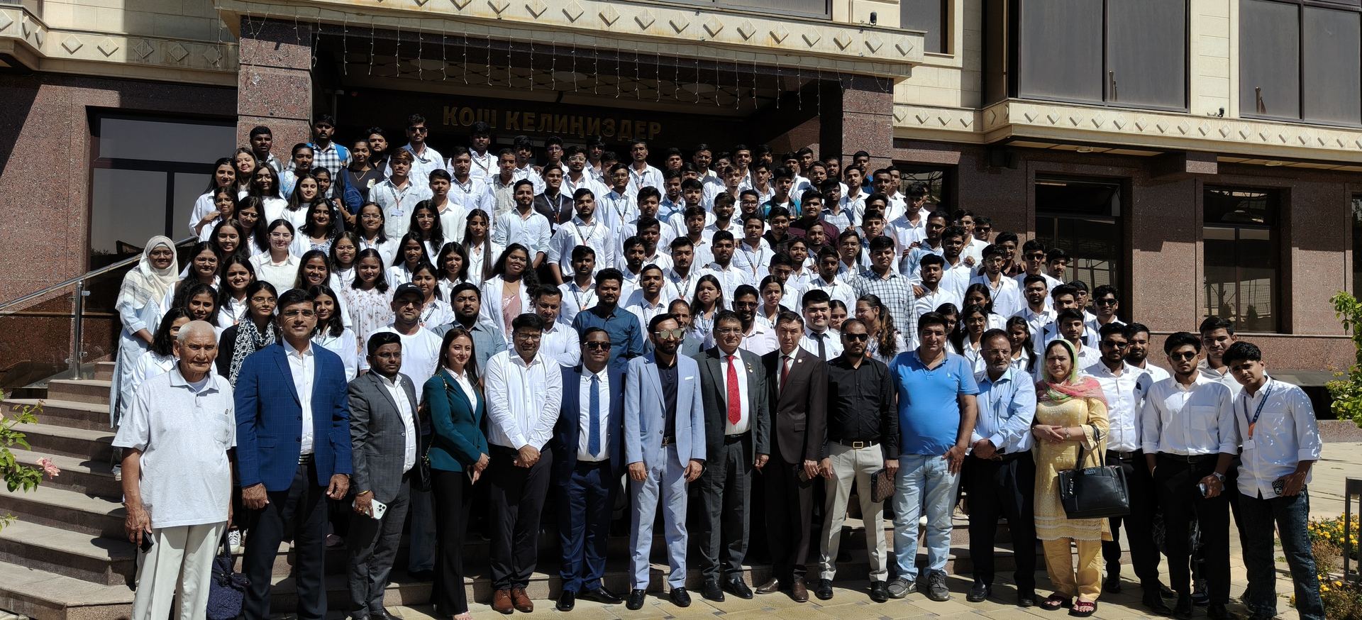 Campus welcome ceremony with the batch